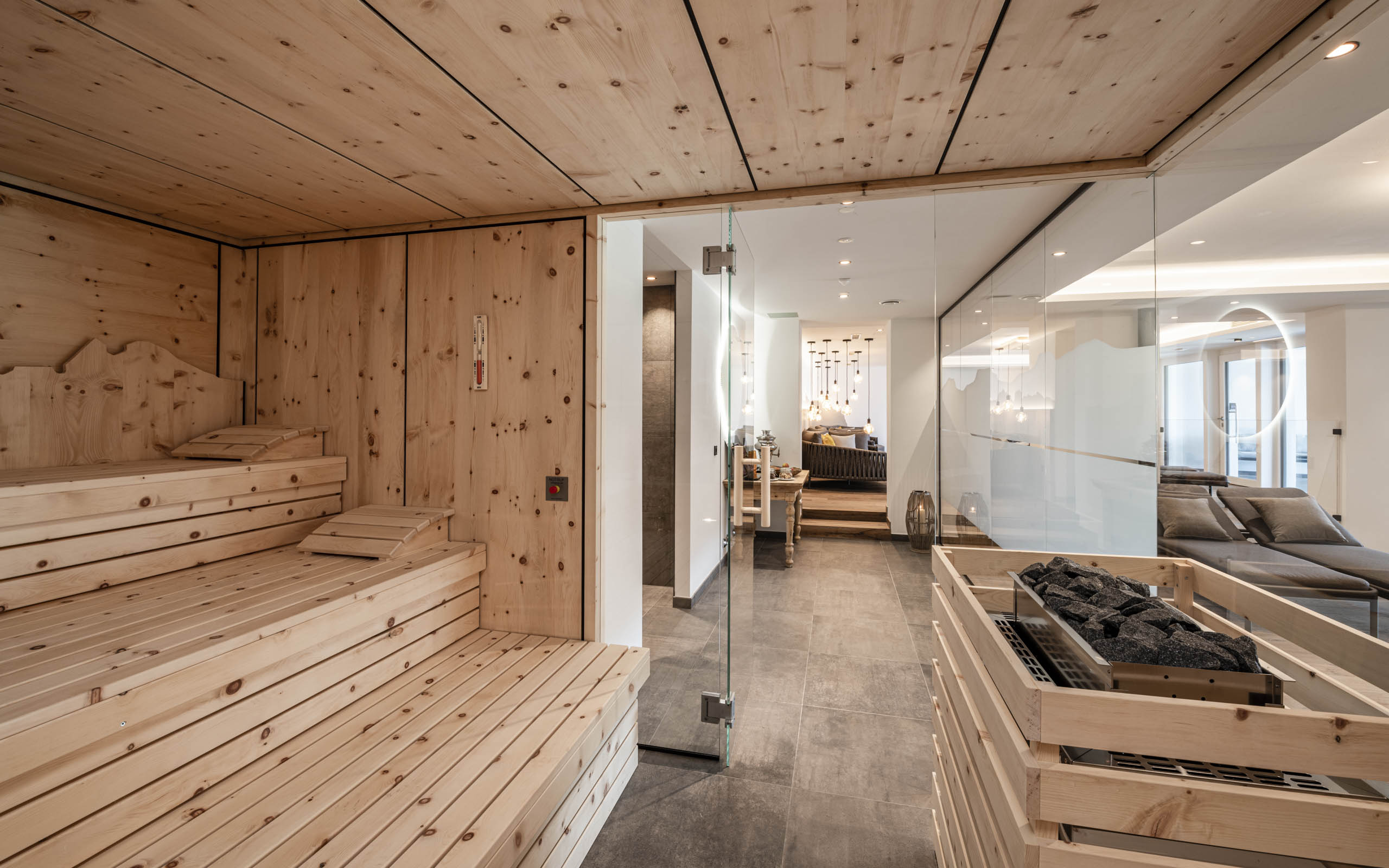 Pippos Mountain Lodge Innenbereich mit Sauna